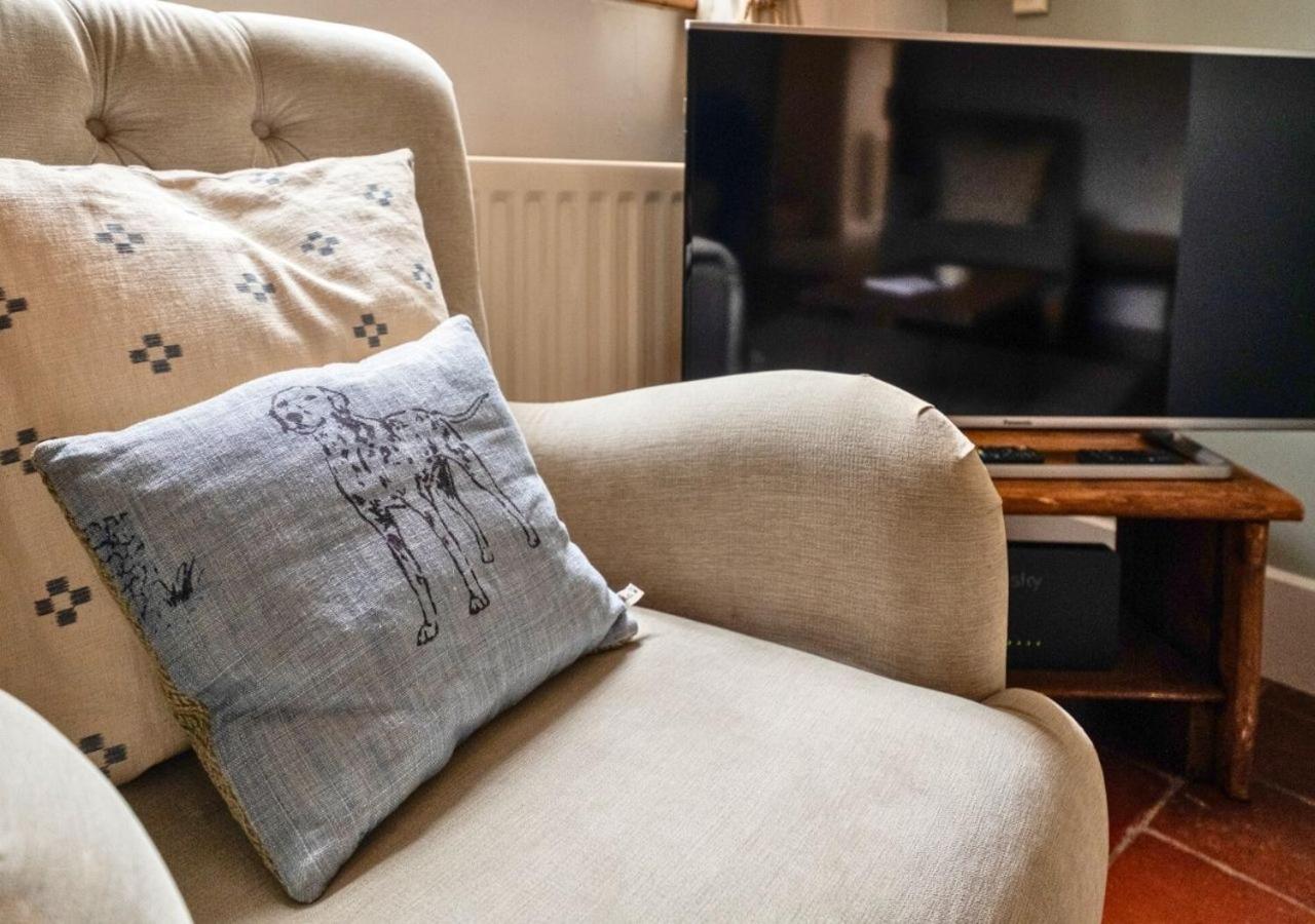 Clifford Chambers - Cosy 2 Bedroom Cottage! Shottery Exterior photo